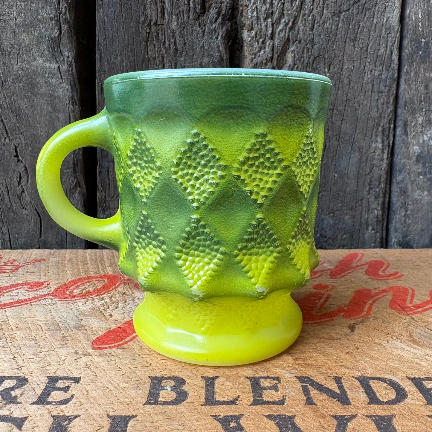 【1960s-1976 USA vintage】Fire-King Kimberley mug Green