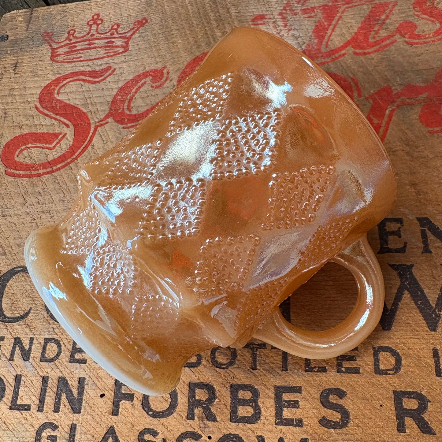 【1960s-1976 USA vintage】Fire-King Kimberley mug Peach Lustre