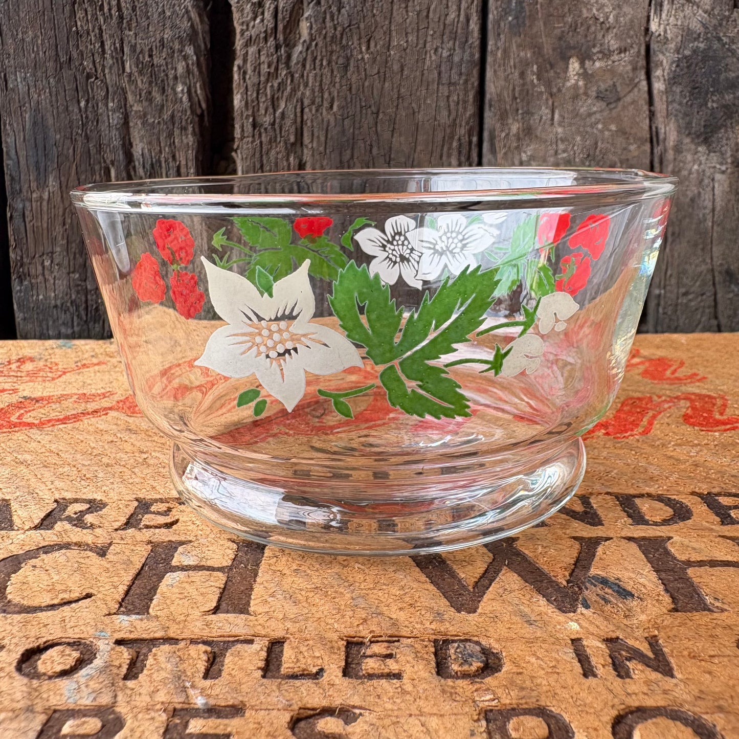 【1970s USA Vintage】Strawberry Glass Bowl