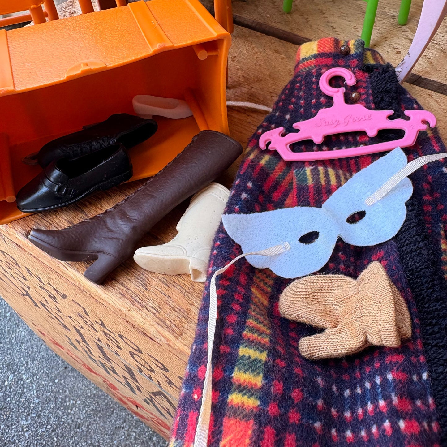 【1960s USA vintage】Barbie Wardrobe Carrying Case