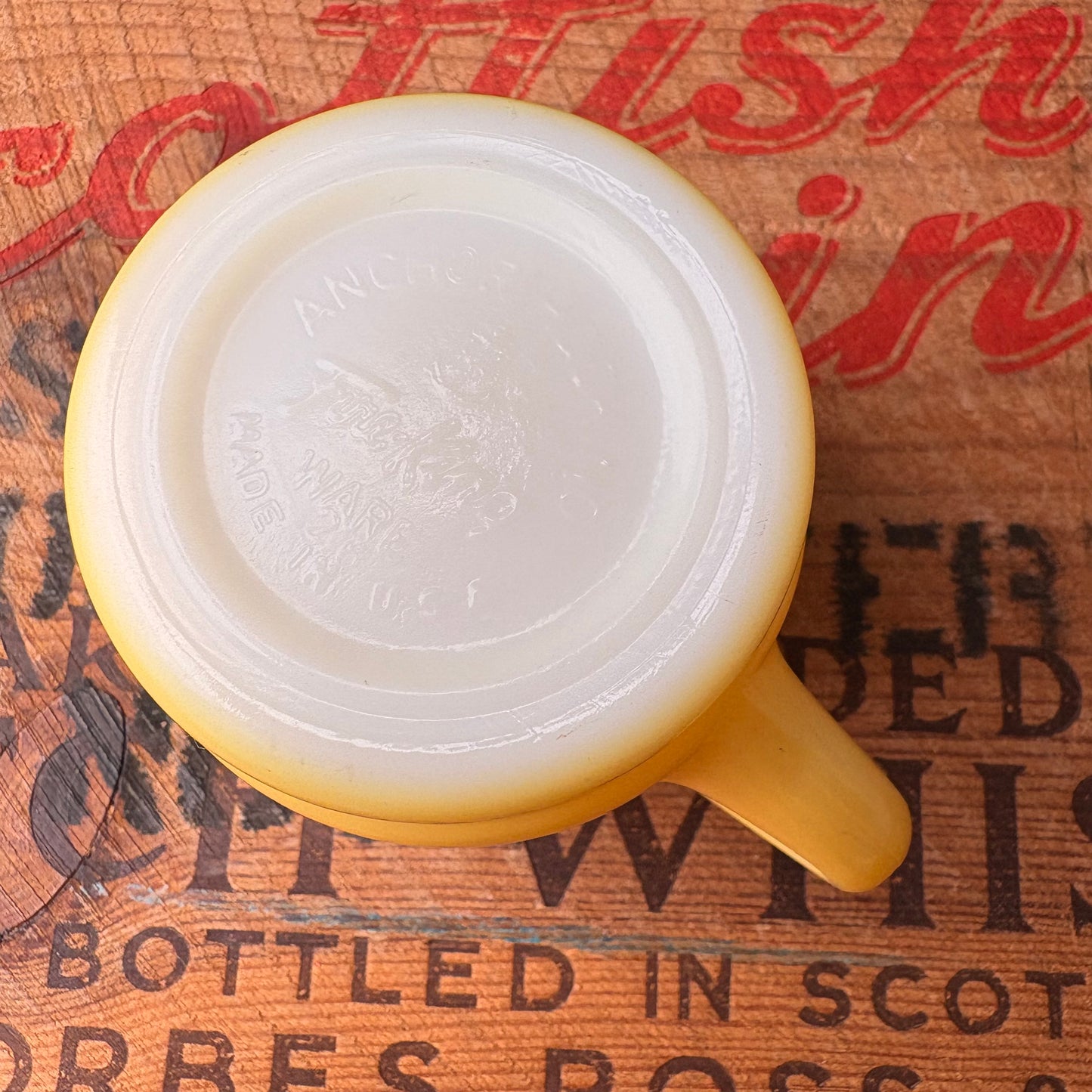 【1960s USA vintage】
Fire-King mugcup