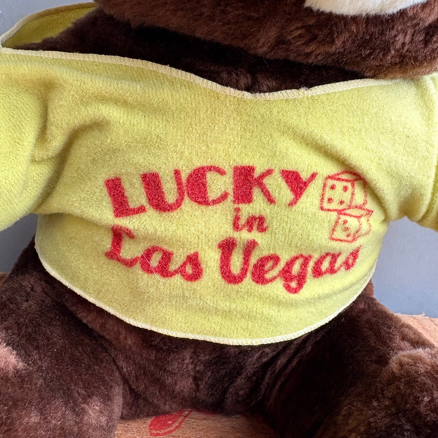 【1970s-1980s vintage】DAKIN Lucky in Las Vegas Bear Plush
