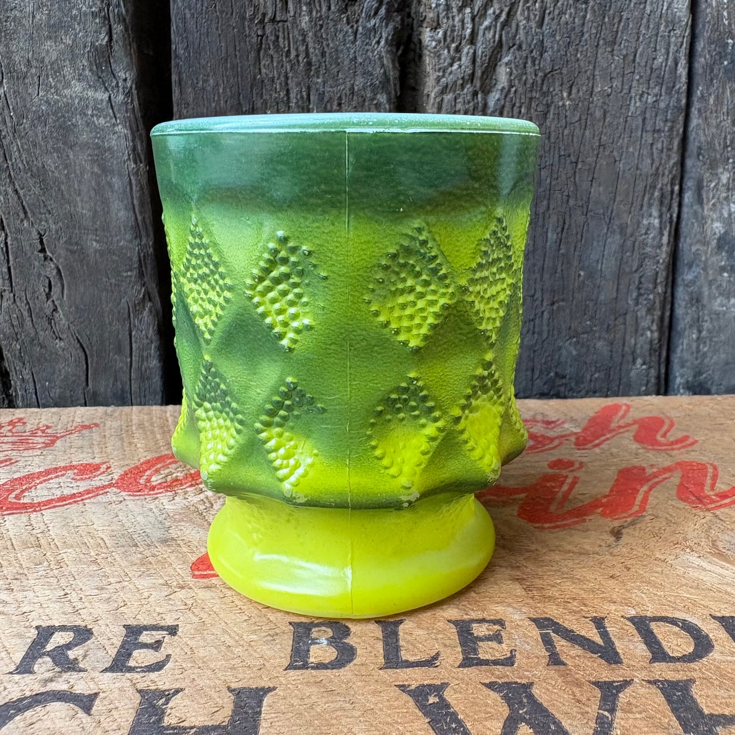 【1960s-1976 USA vintage】Fire-King Kimberley mug Green