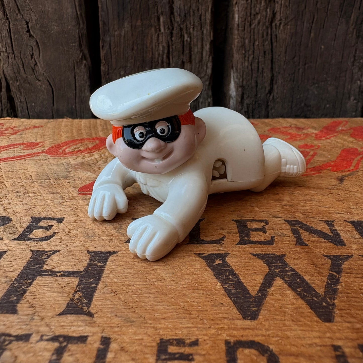 【1999】 McDonald’s Happy Set Hamburglar Wind-Up Toy
