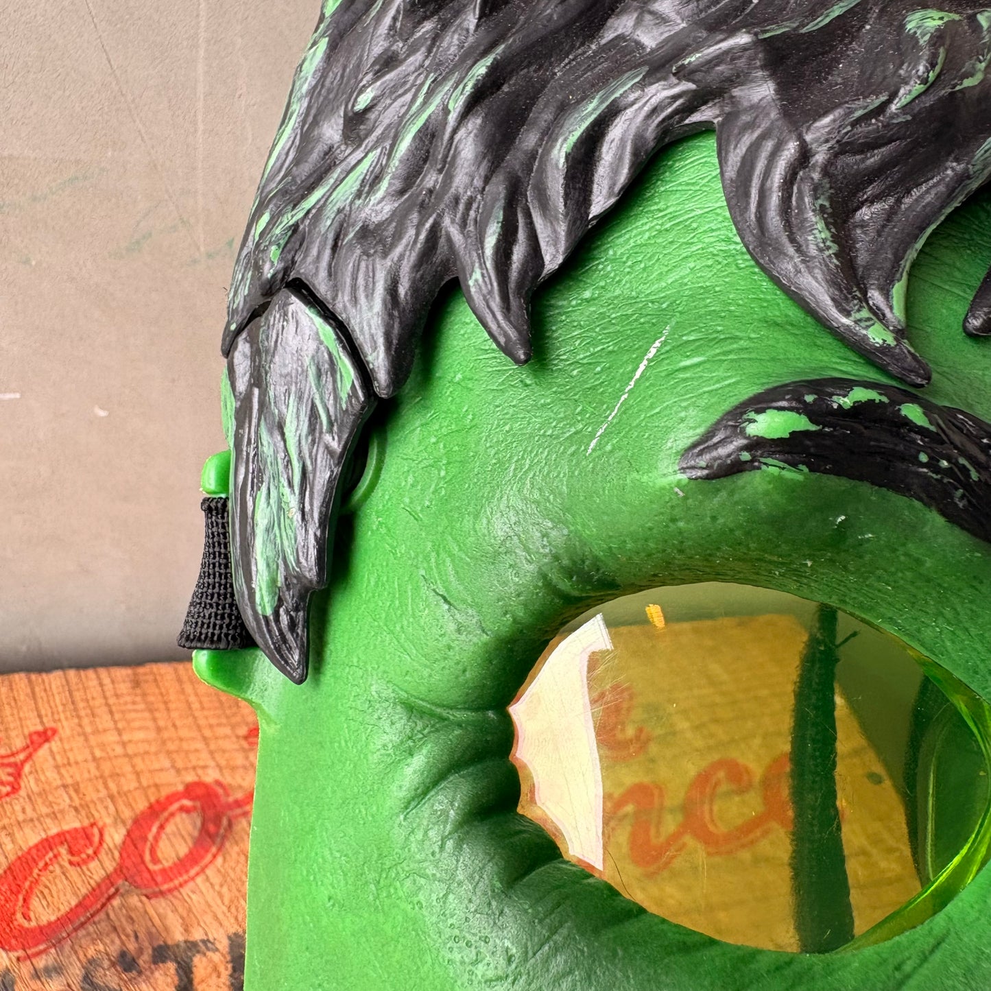 【1990s USA vintage】HULK Light-Up Mask