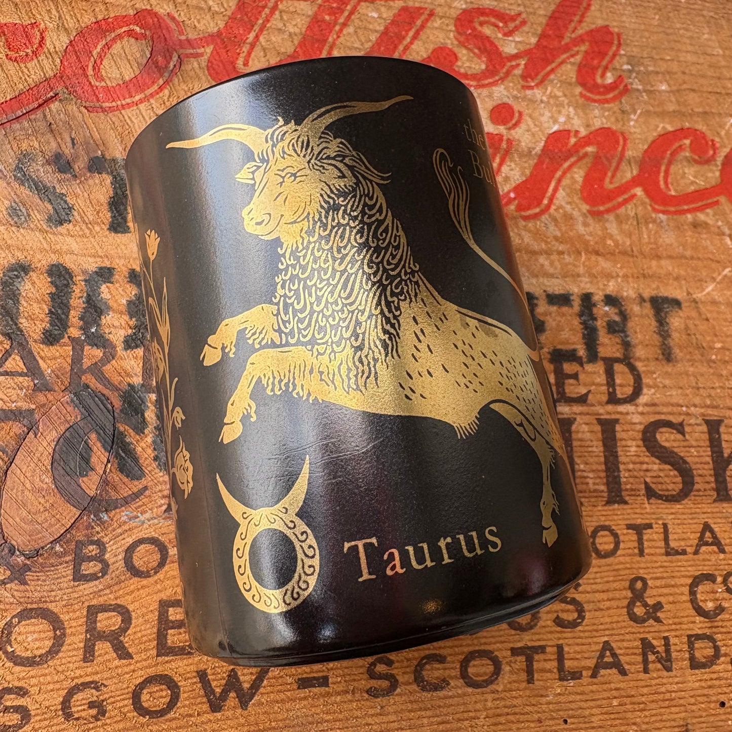 【1960s-1980s USA vintage】FEDERAL Glass Taurus Zodiac Mug