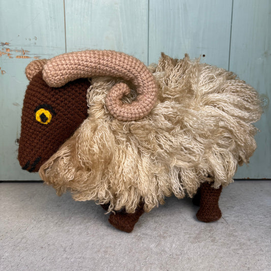【USA vintage】Handmade Crochet Ram Doll