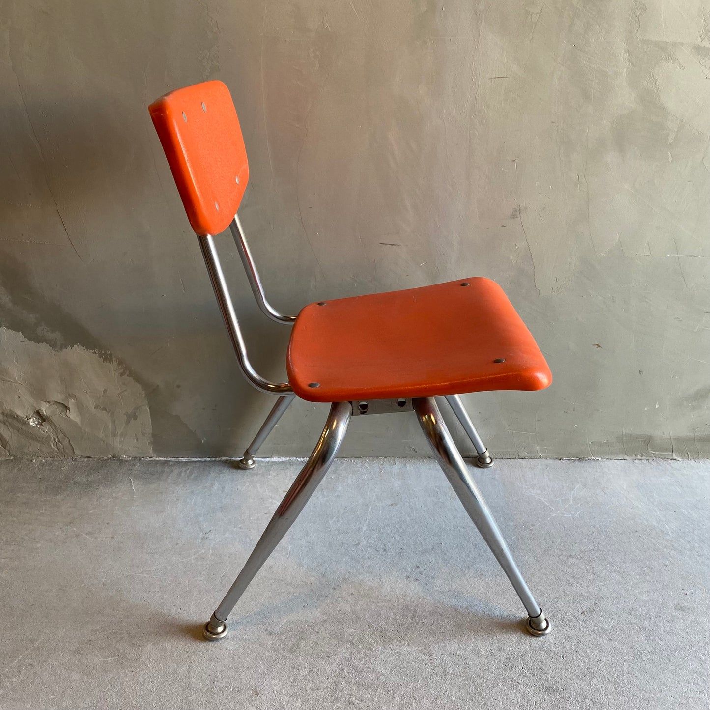 【USA vintage 】VIRCO kids chair orange M