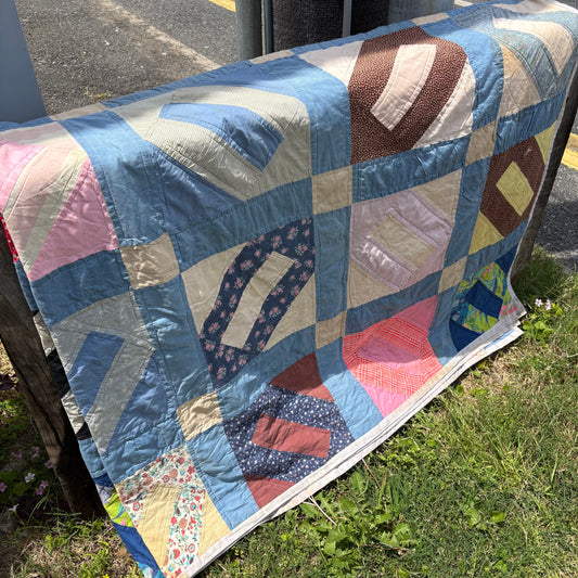 【USA Vintage】 Handmade Patchwork Quilt