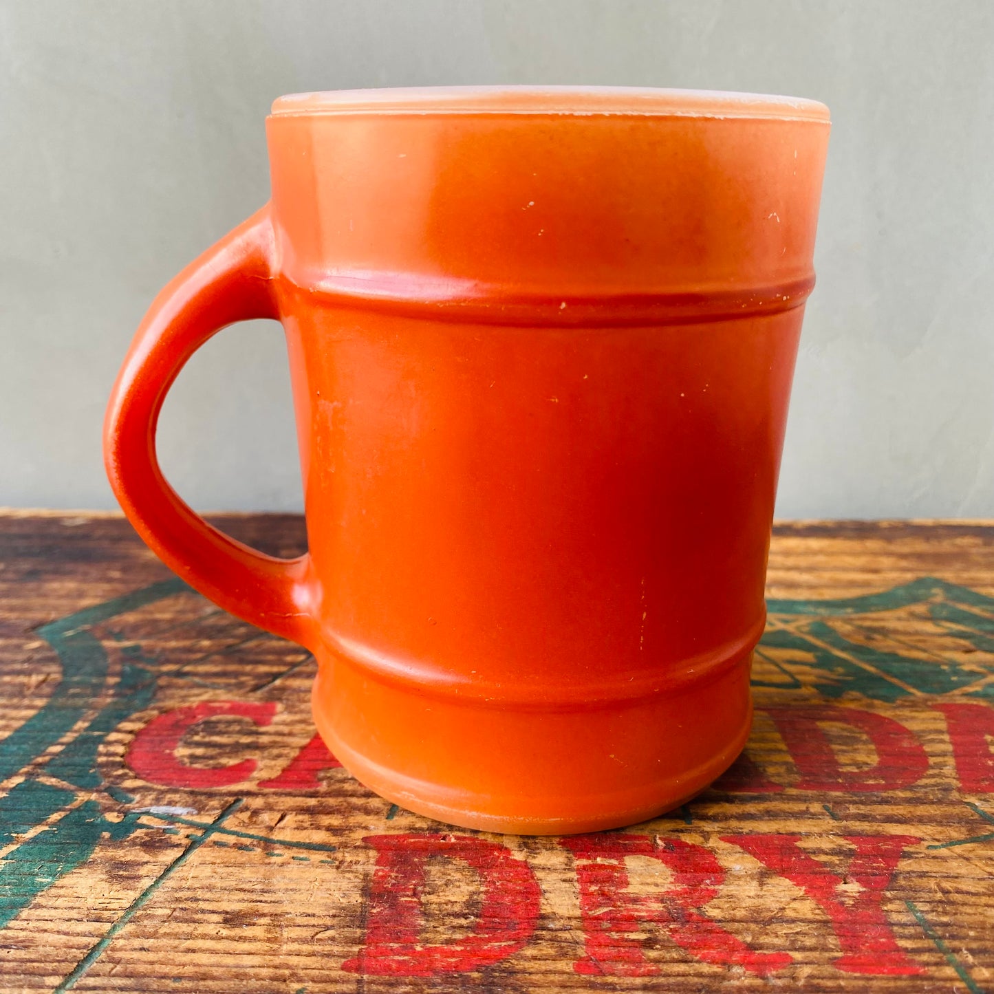 【1960-1976 USA vintage】Fire-King BARREL mug Brown