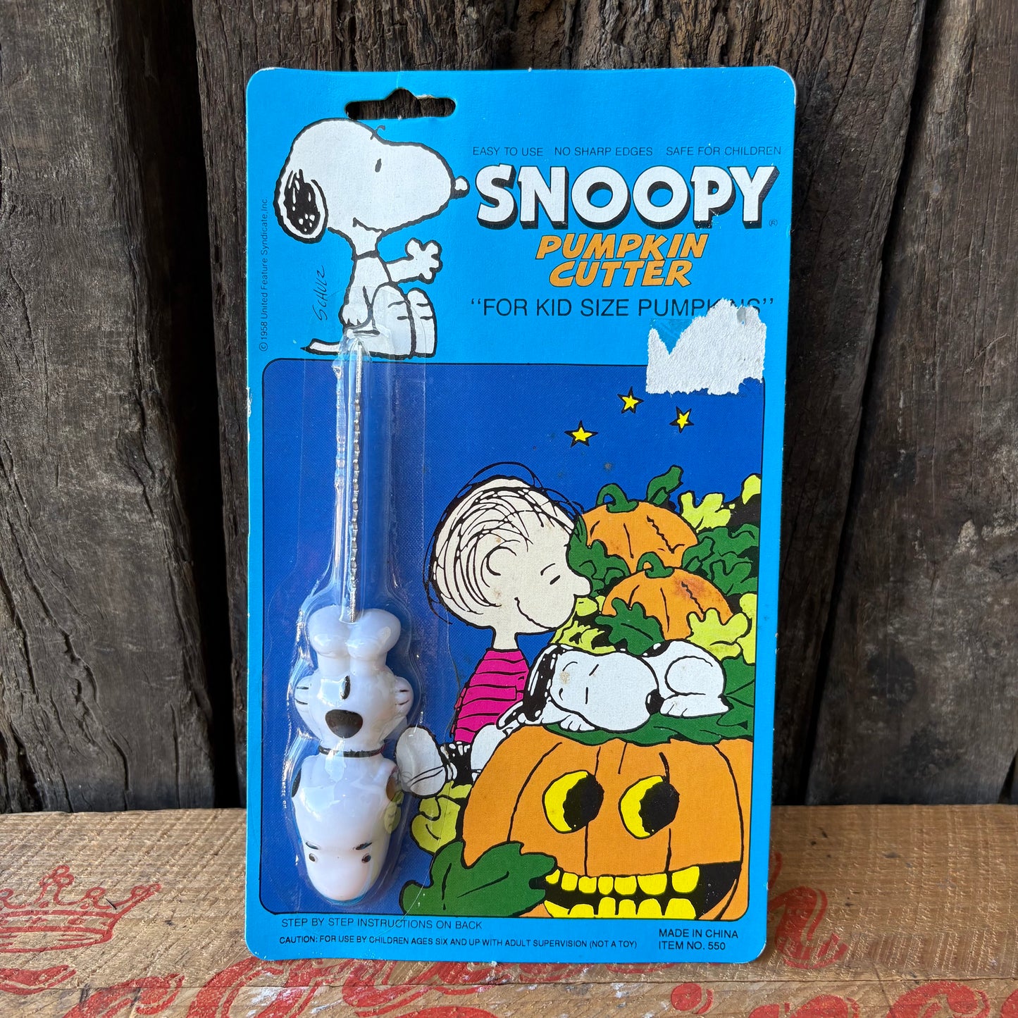 【1980s】SNOOPY PUMPKIN CUTTER