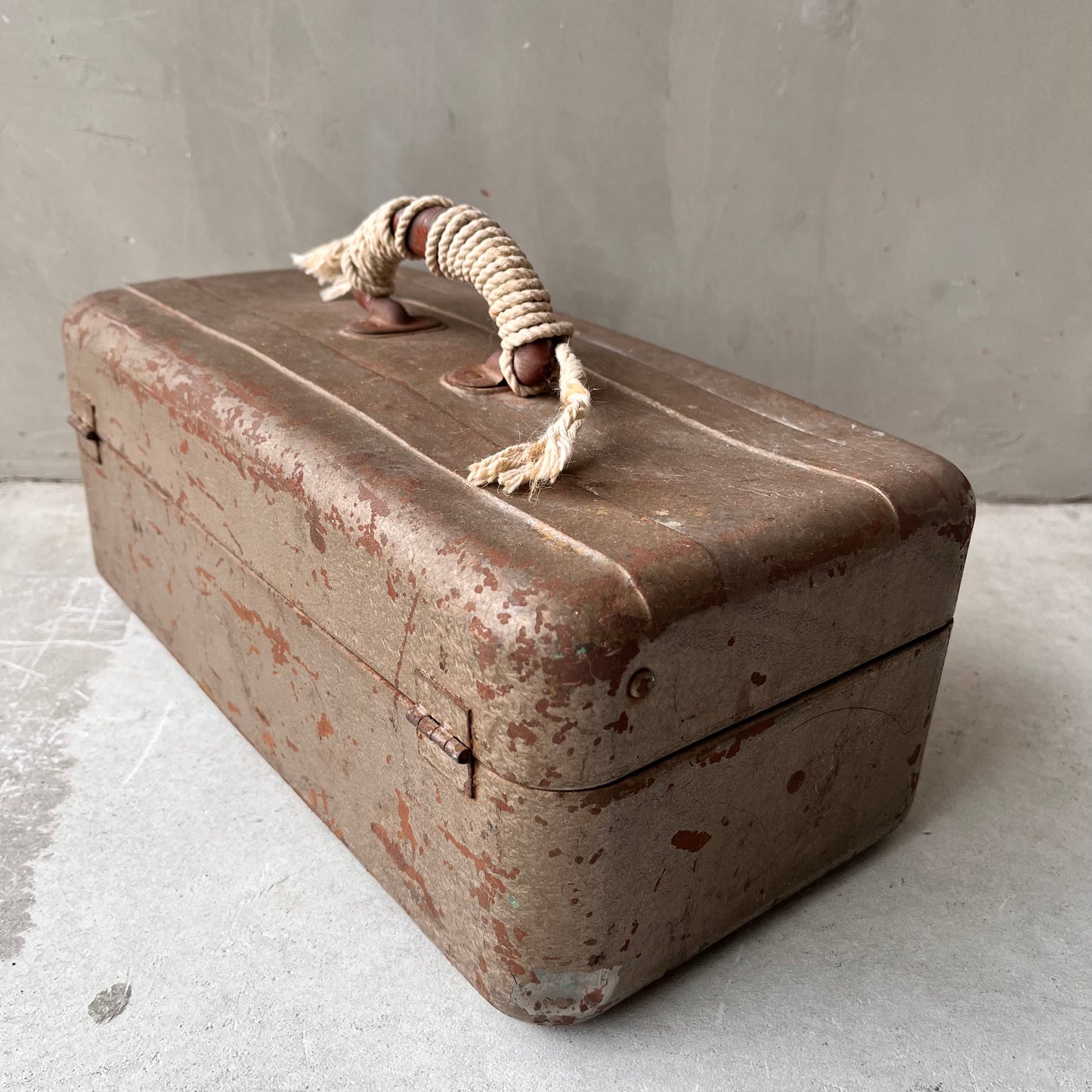 【USA vintage】60〜70s UNION TOOL BOX TACKLE BOX