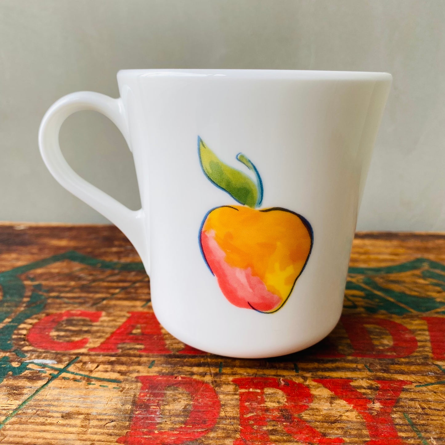 【USA vintage】CORNING mug fruits