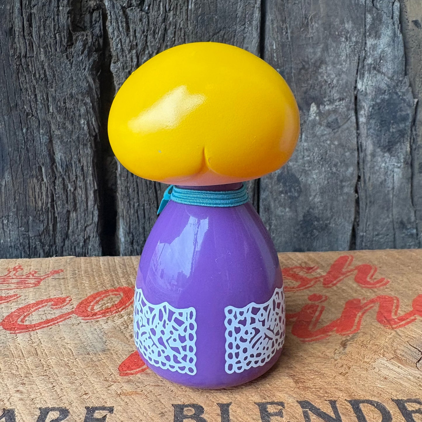 【1970s USA vintage】AVON Small World bottle