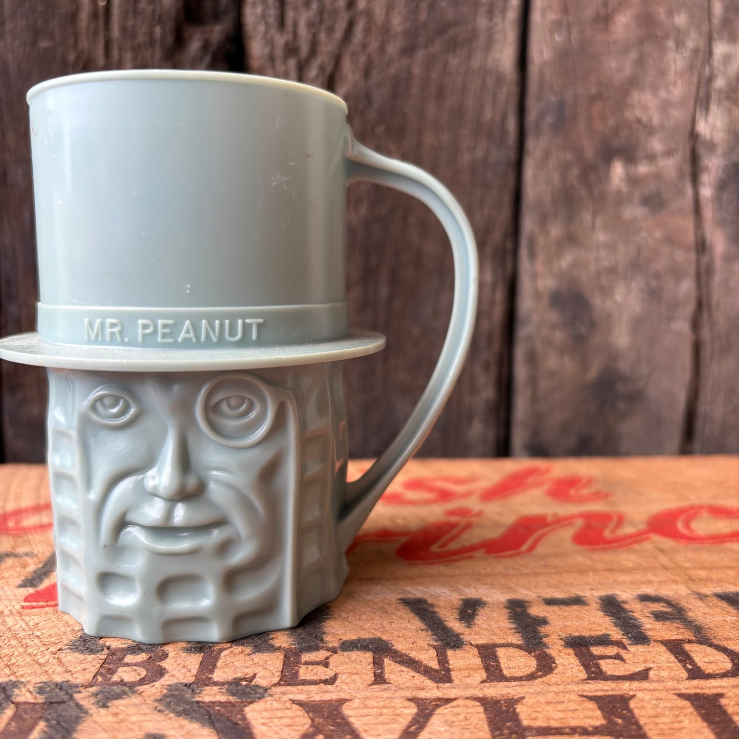 【1950s-1960s USA vintage】MR. PEANUT Plastic Mug Blue