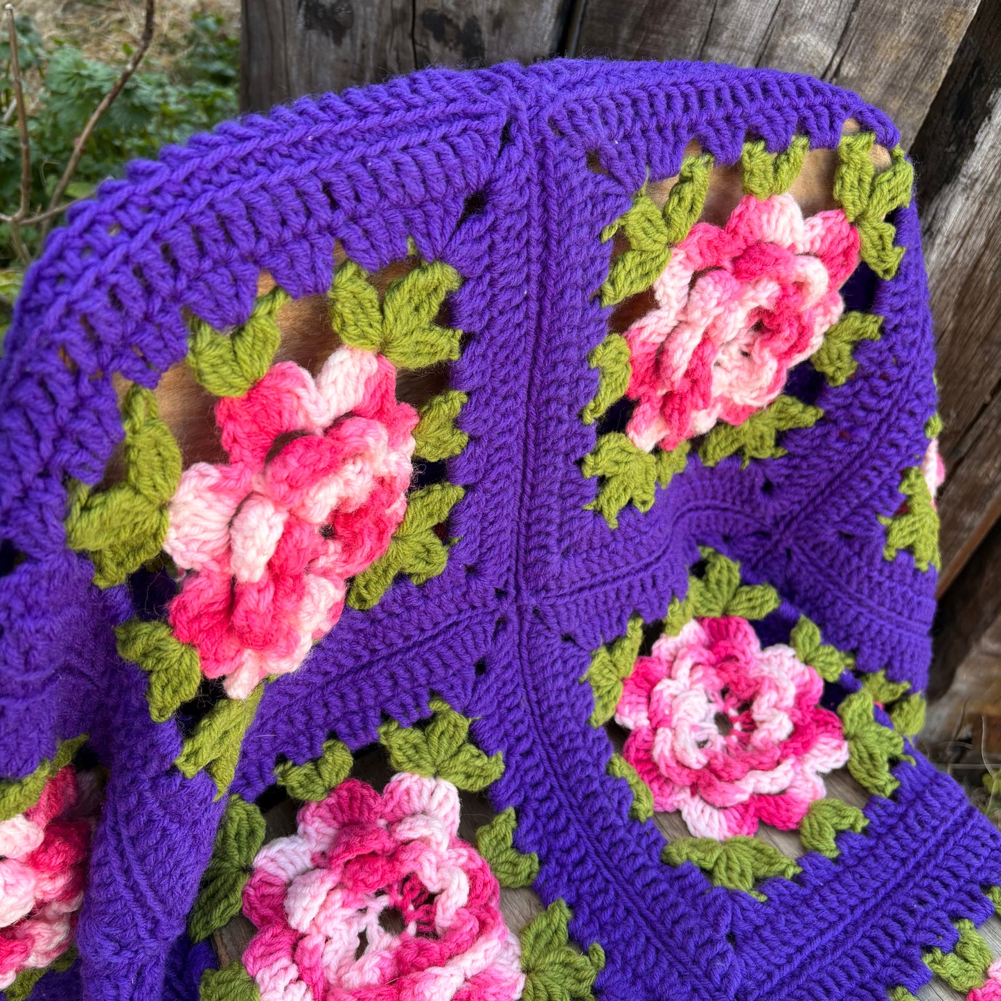 【USA vintage】Rose Granny Square Blanket