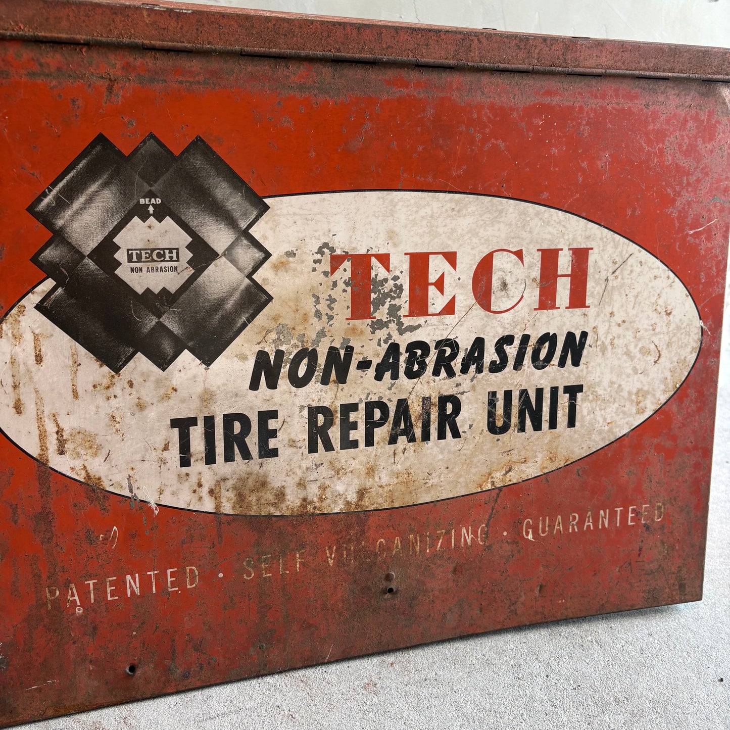 【1950s USA vintage】TECH Non-Abrasion Tire Repair Unit Cabinet