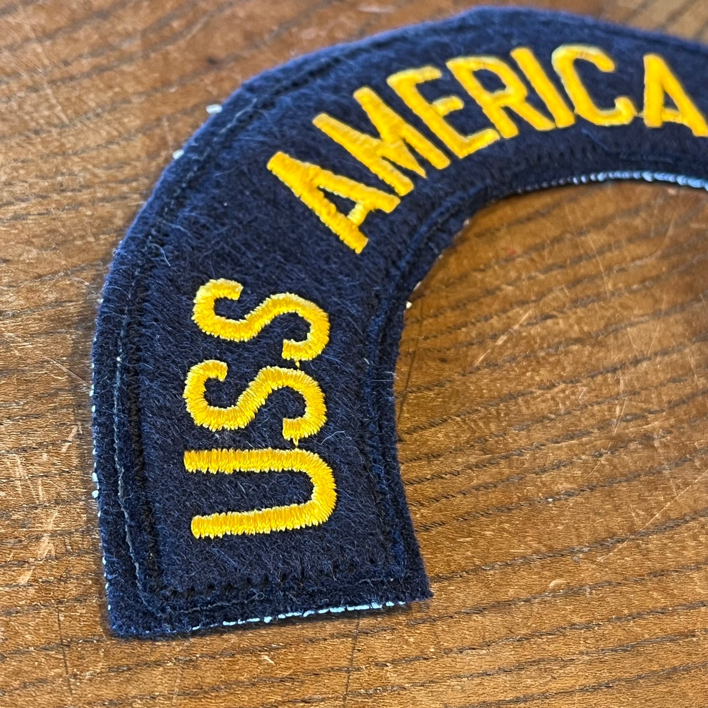 【USA vintage】ワッペン　USS AMERICA