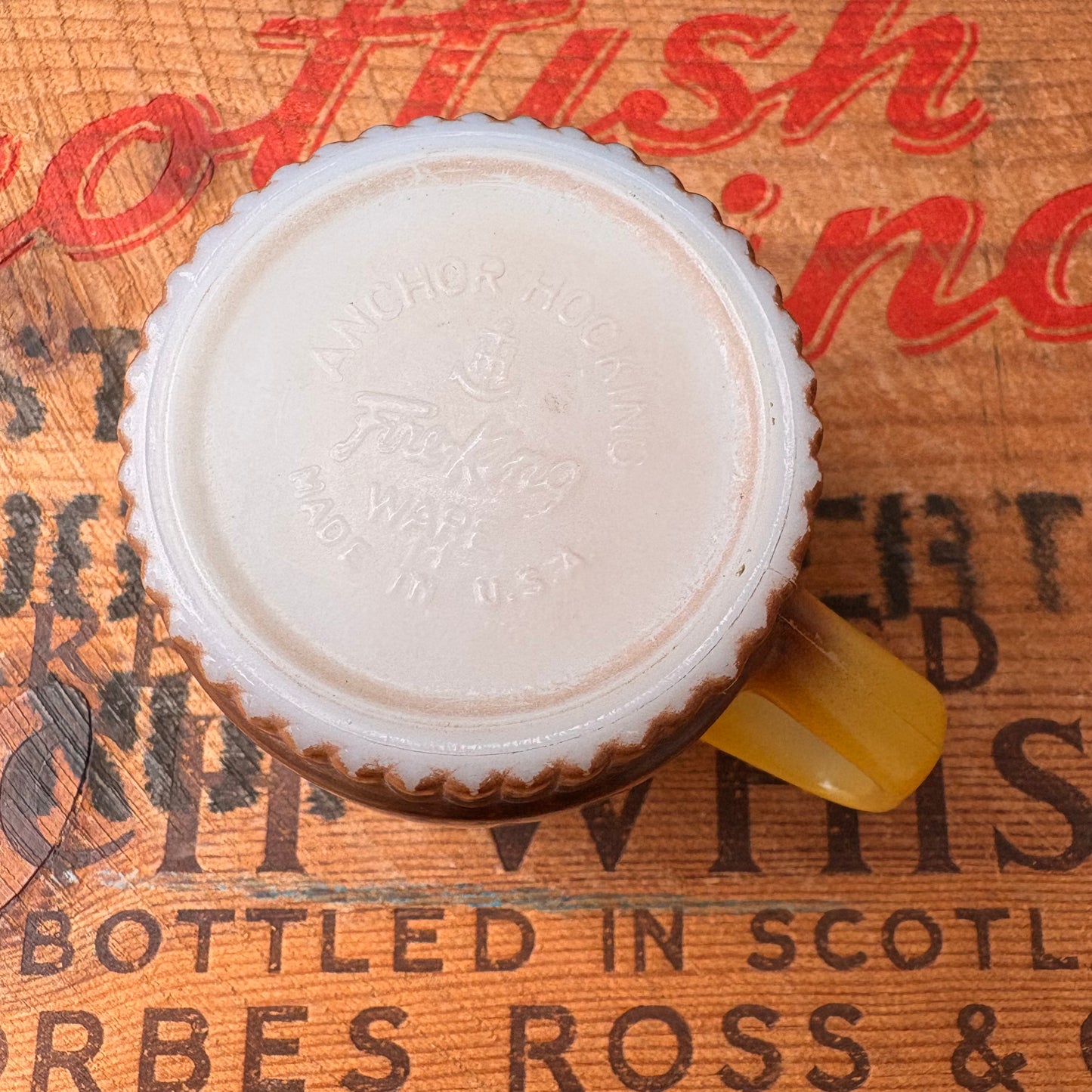 【1960s USA vintage】Fire-King ribbedbottom Mugcup