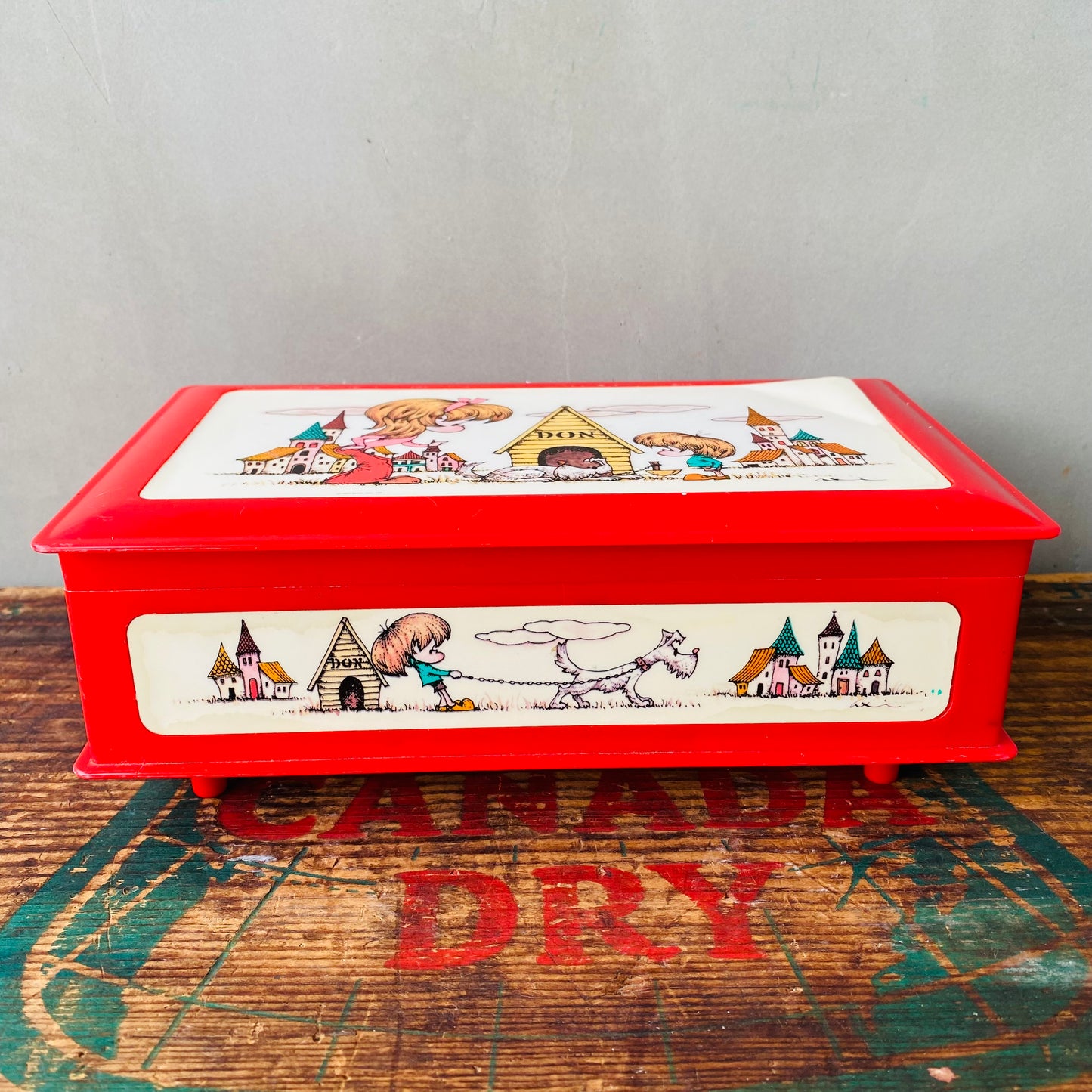 【1970s-1980s vintage】LADY-MATE orgel jewelry box