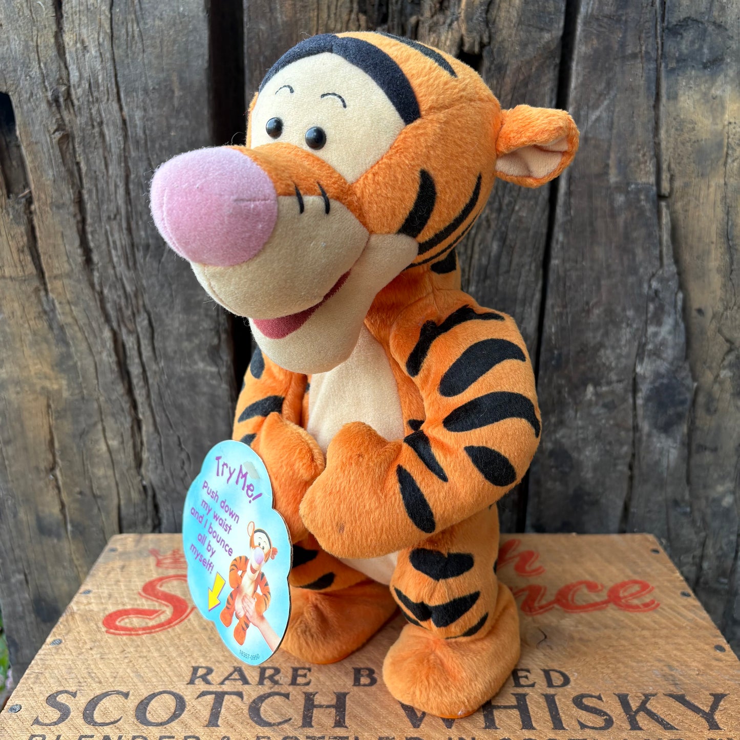 【1998】Disney Pooh Tigger Talking & Bouncing Toy