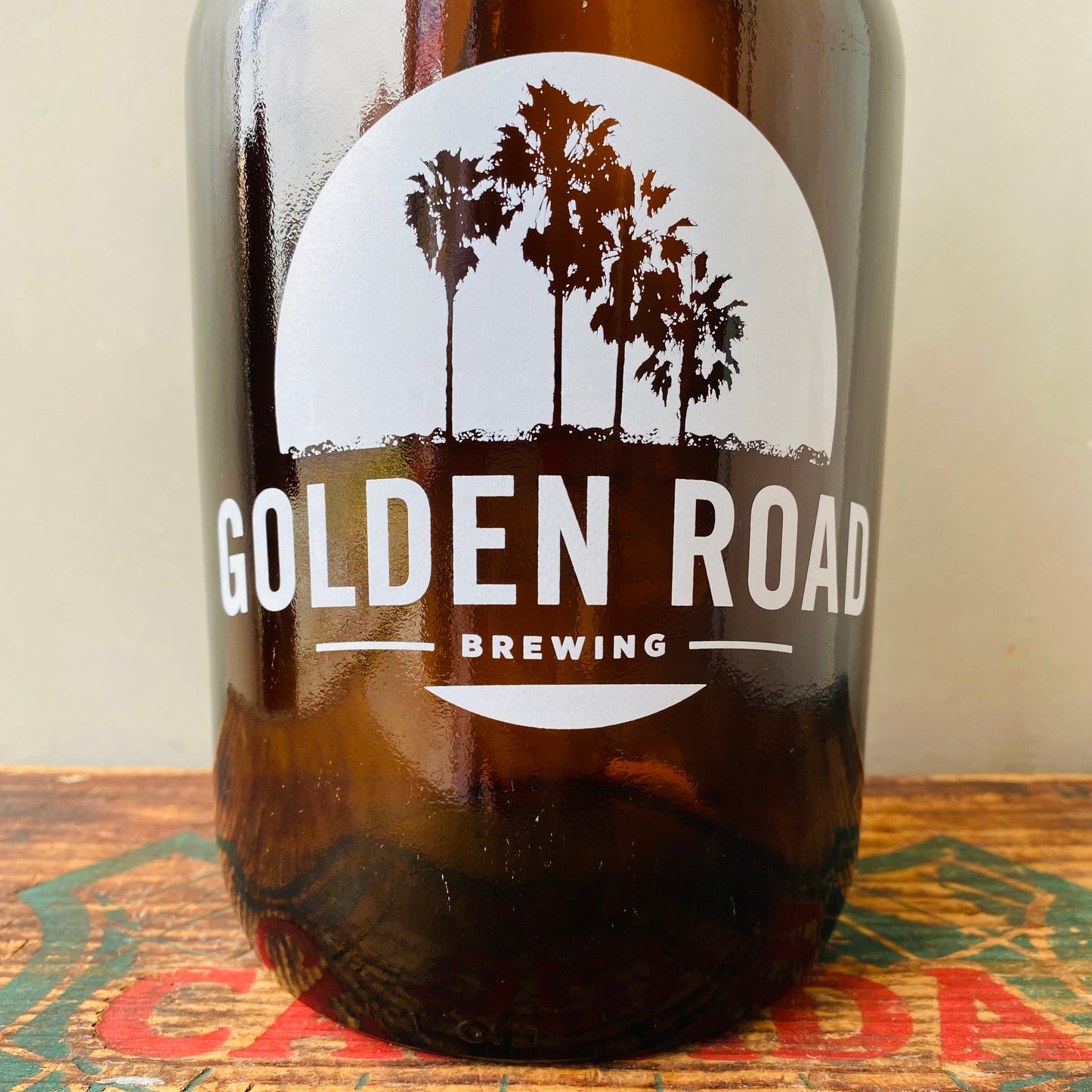 【USA vintage】GOLDEN ROAD BREWING 64oz beer jug