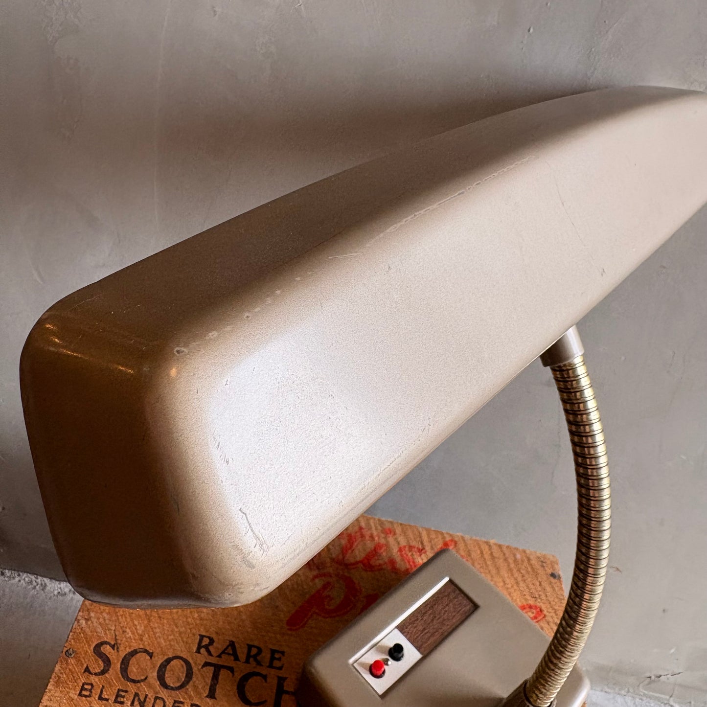 【1950s USA vintage】Portable Desk Lamp