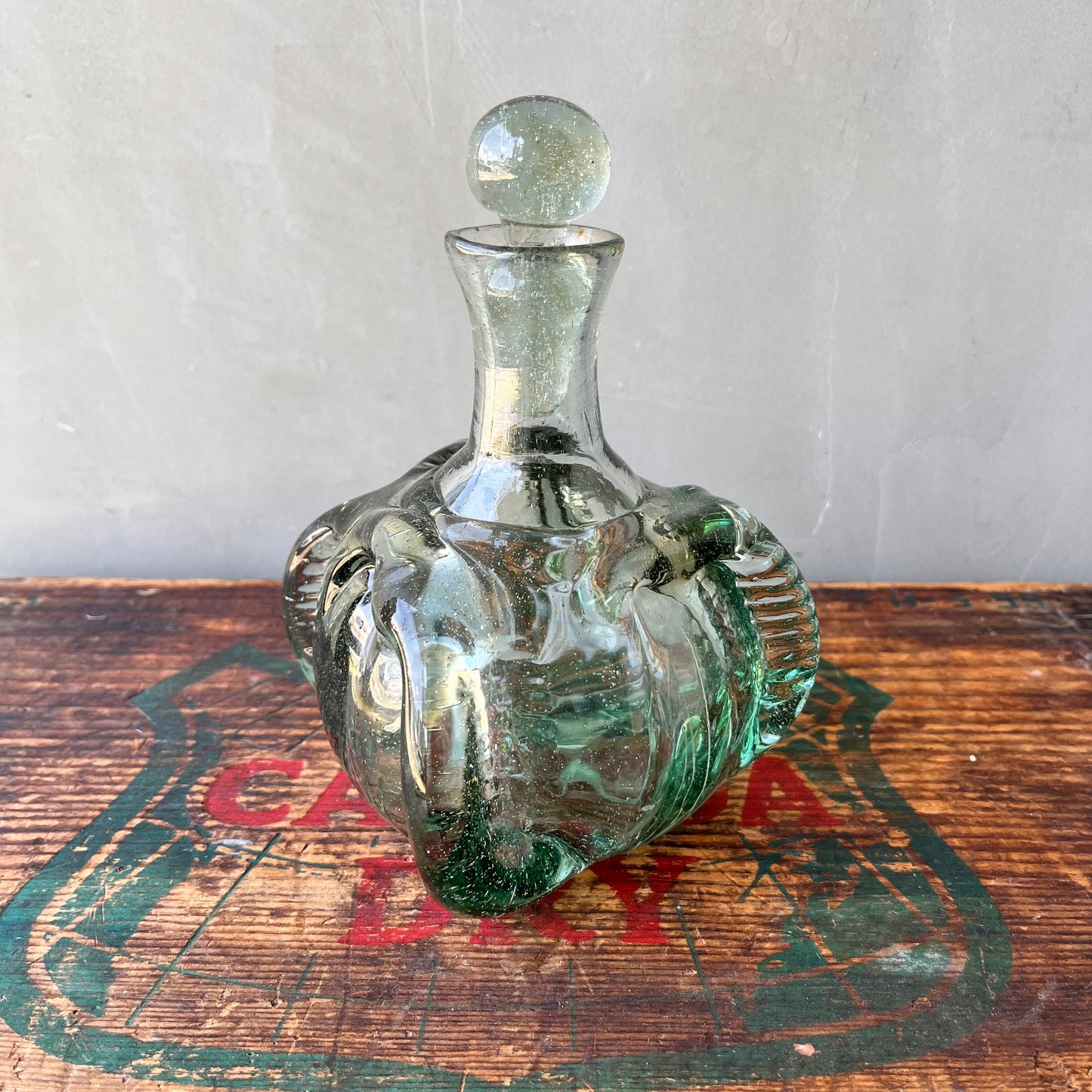 【USA vintage】Whiskey Decanter Green Glass