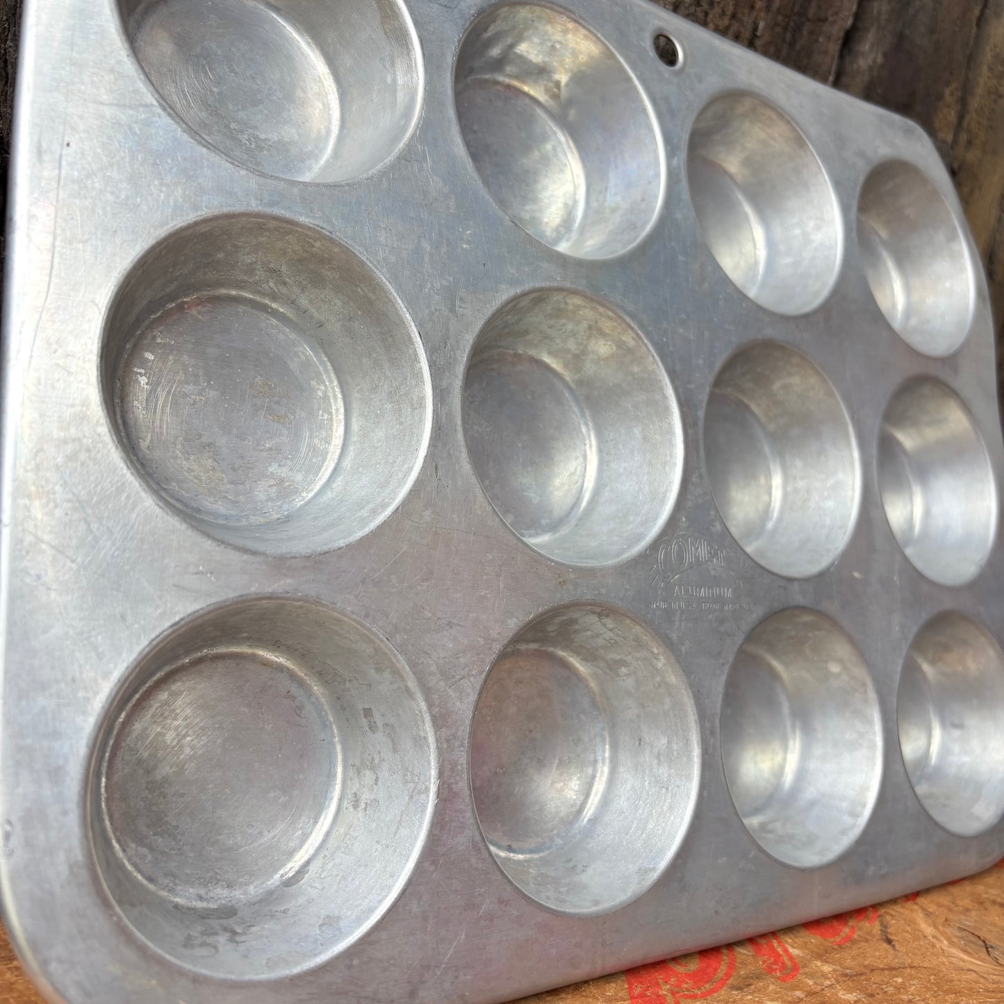 【1940-50s USA vintage】COMET Aluminum 12 Cup Muffin Pan