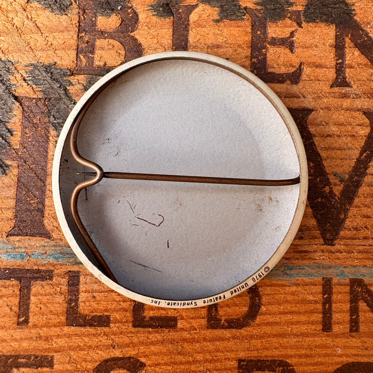 【1970s USA vintage】Love is… Pinback Button