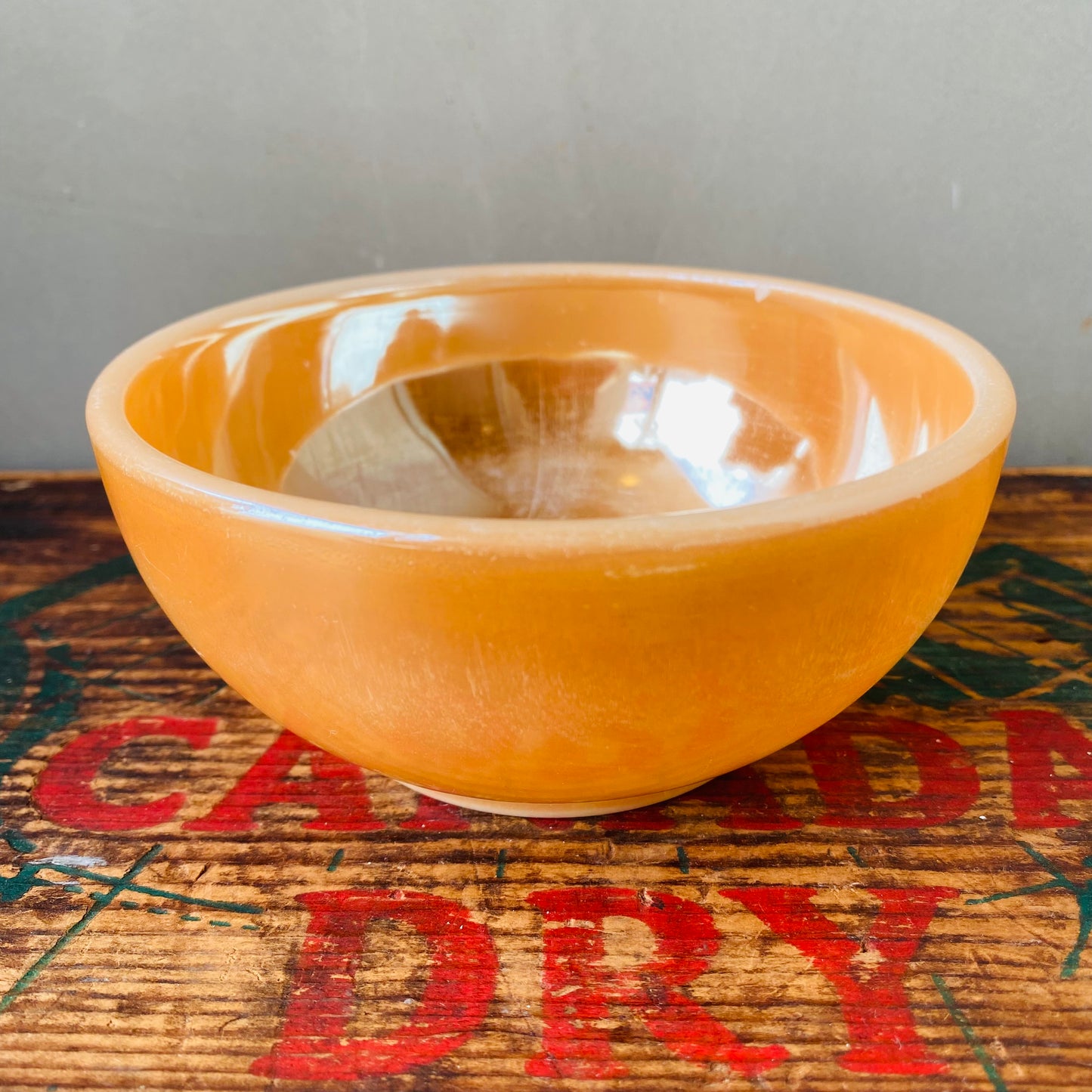 【1960s USA vintage】Fire-King peach luster chili bowl