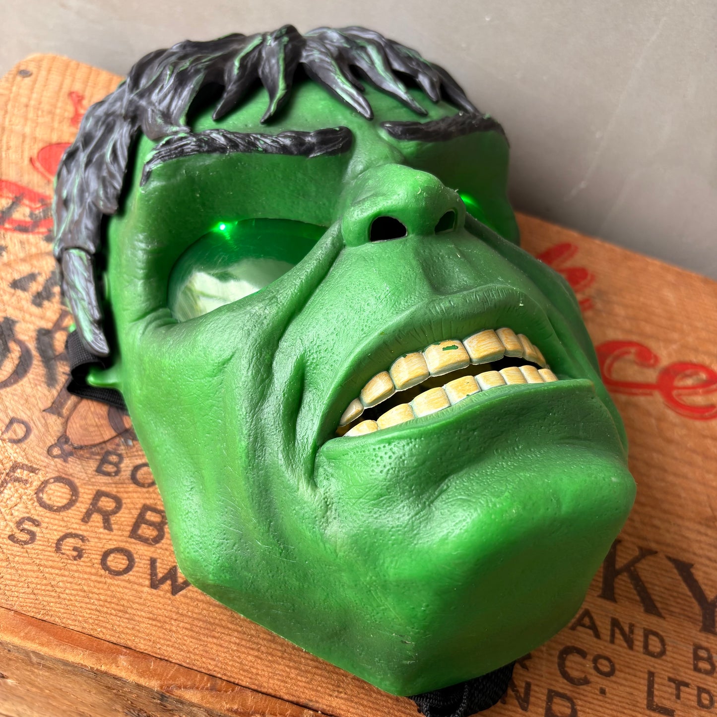 【1990s USA vintage】HULK Light-Up Mask