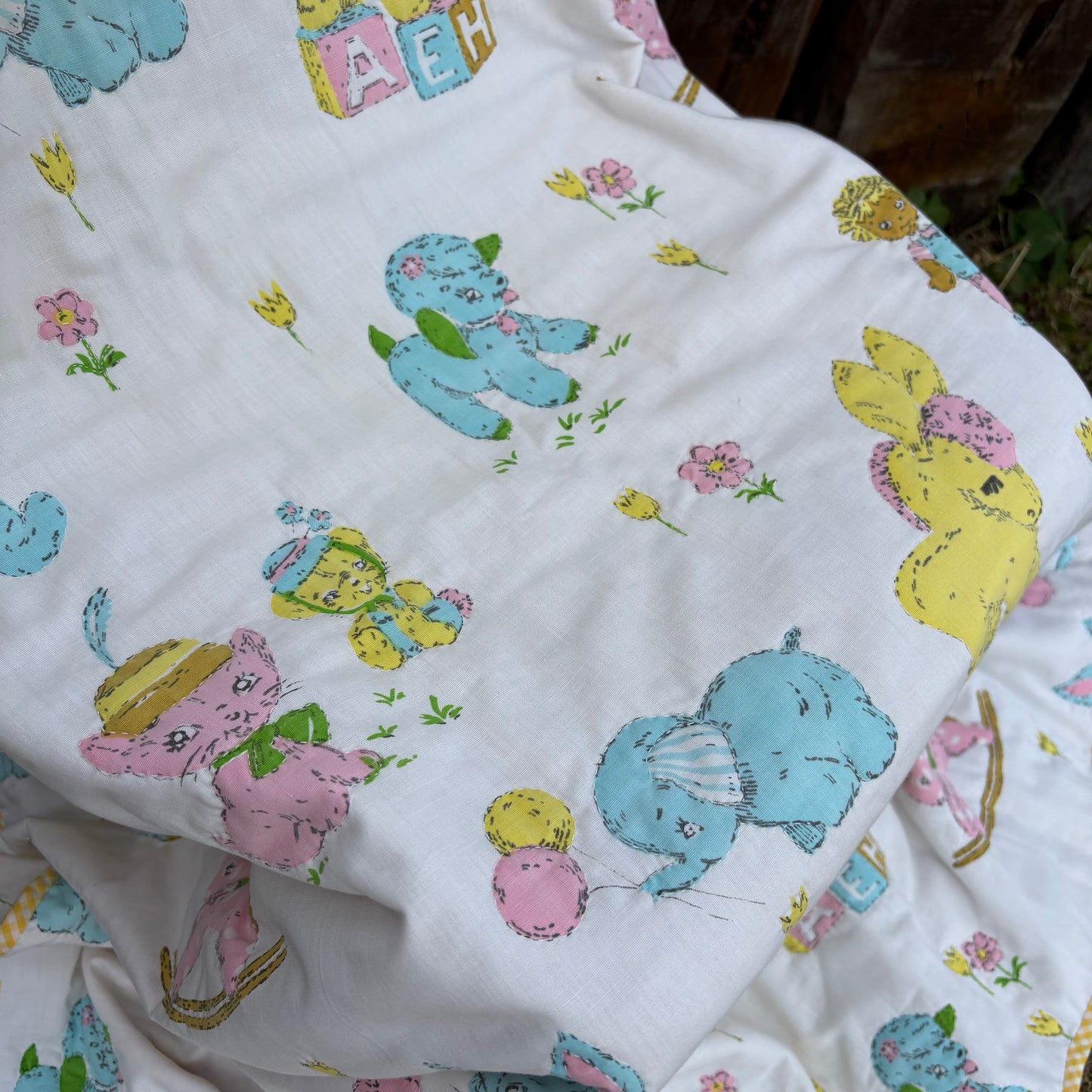 【1950s-1960s USA vintage】antique baby quilt