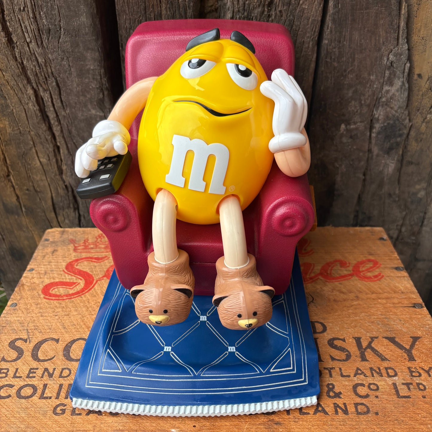 【1999】M&M’s Candy Dispenser