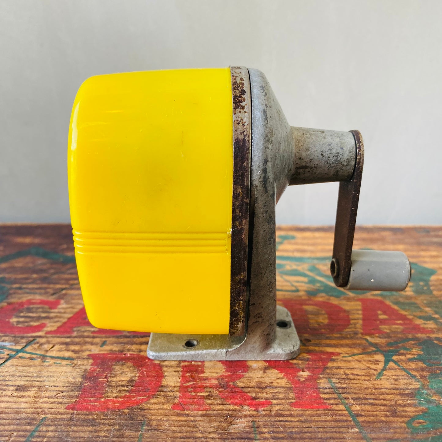 【1960s USA vintage】Apsco sharpener