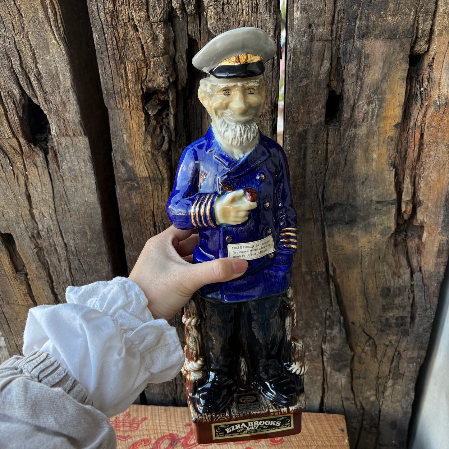 【1971 vintage】EZRA BROOKS “SEA CAPTAIN” Decanter