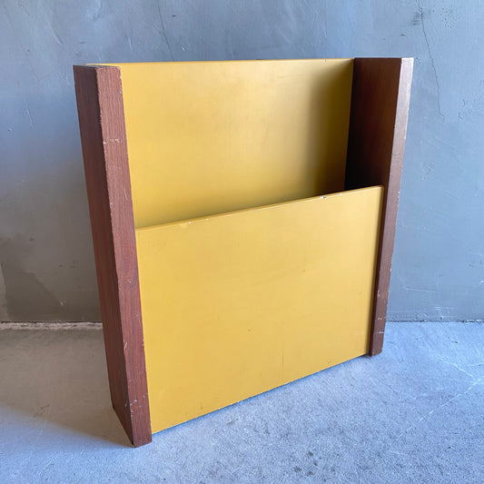 【1970's USA vintage】midcentury Peter pepper magazine rack