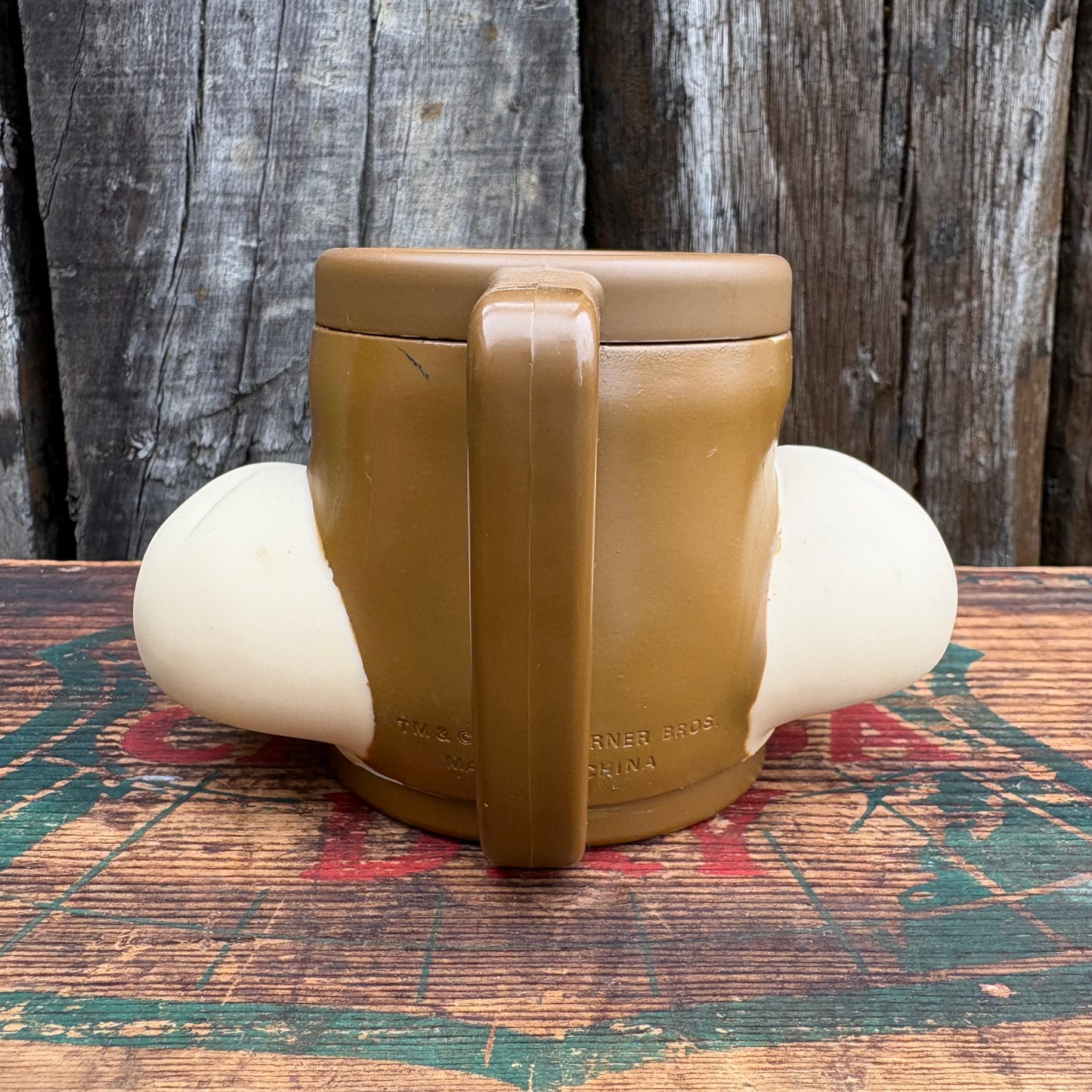 【1992】LOONEY TUNES Face mug Wile E.Coyote