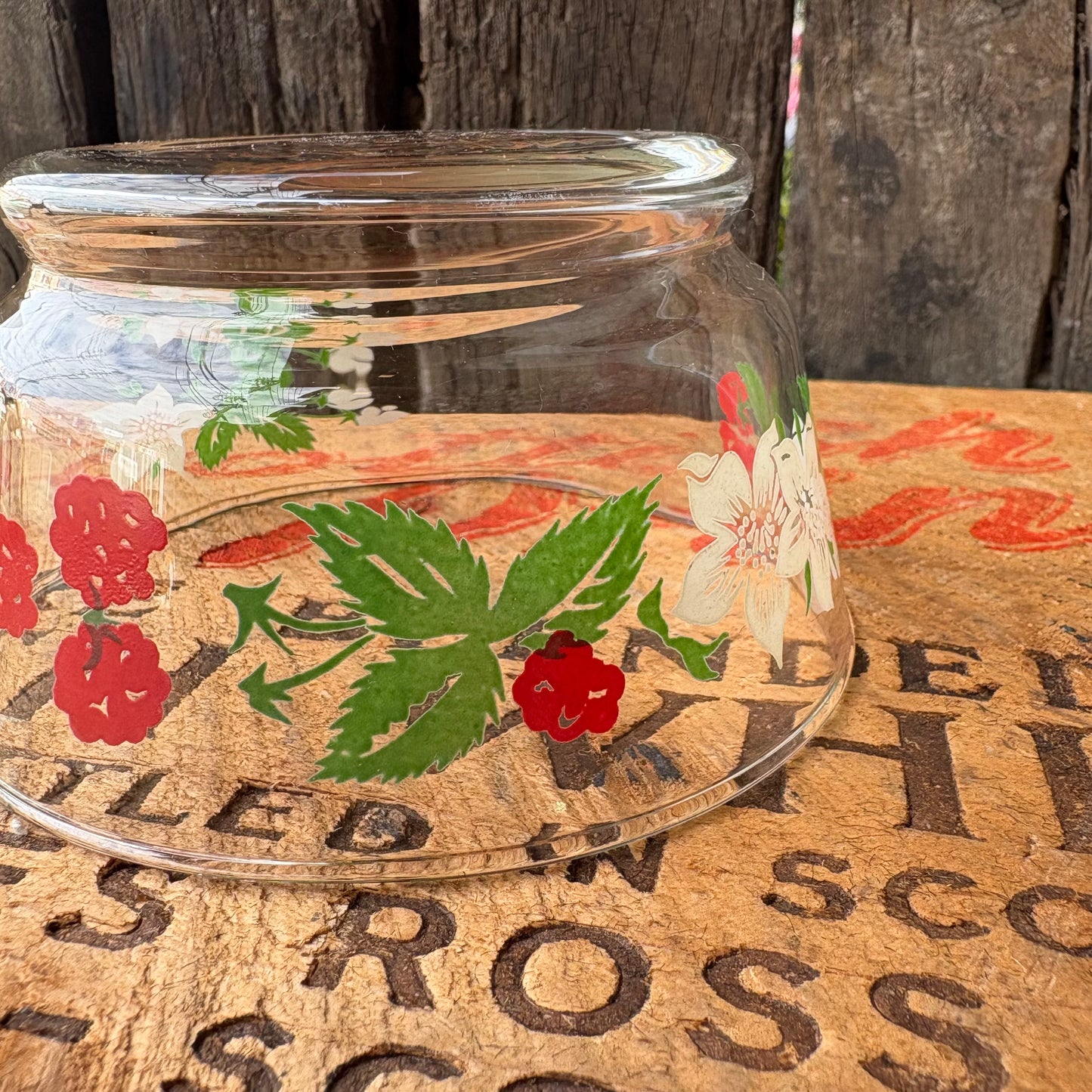 【1970s USA Vintage】Strawberry Glass Bowl
