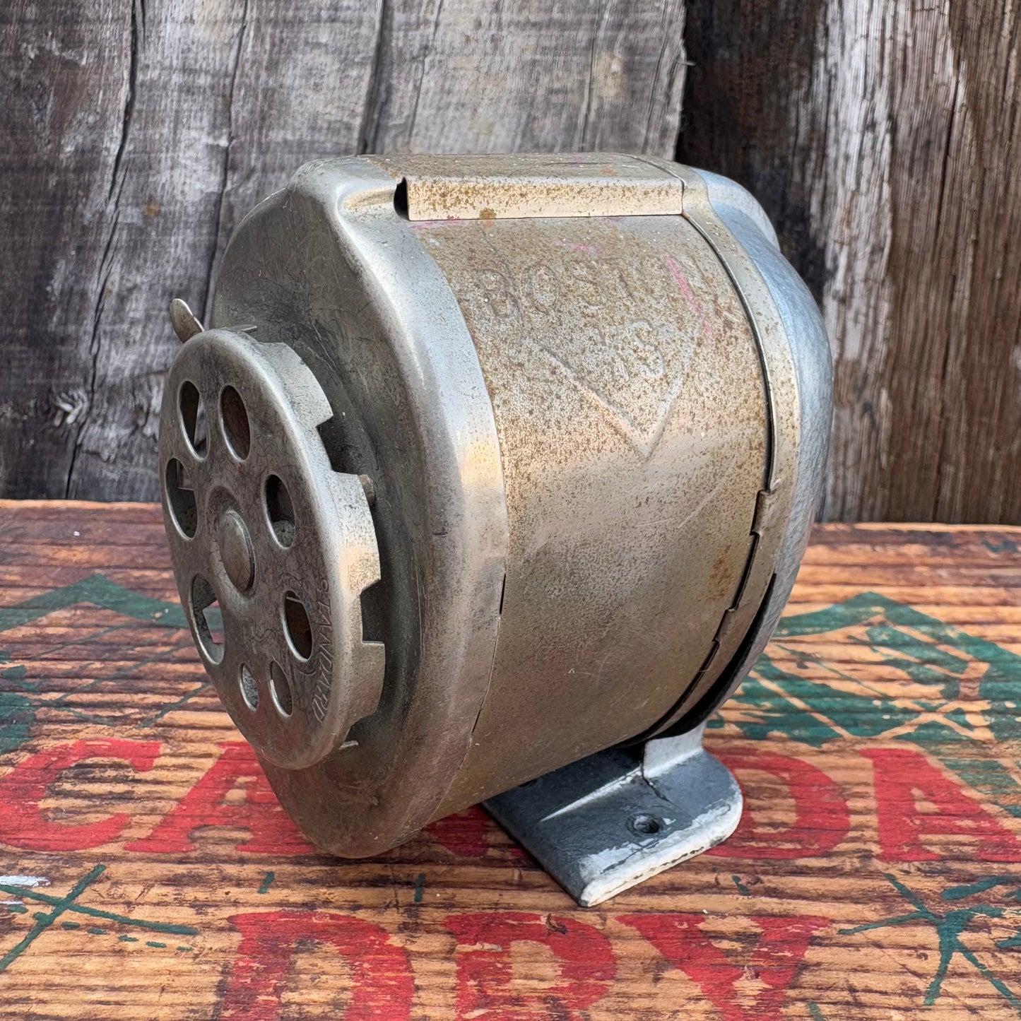 【1950s-1960s USA vintage】BOSTON pencil sharpener