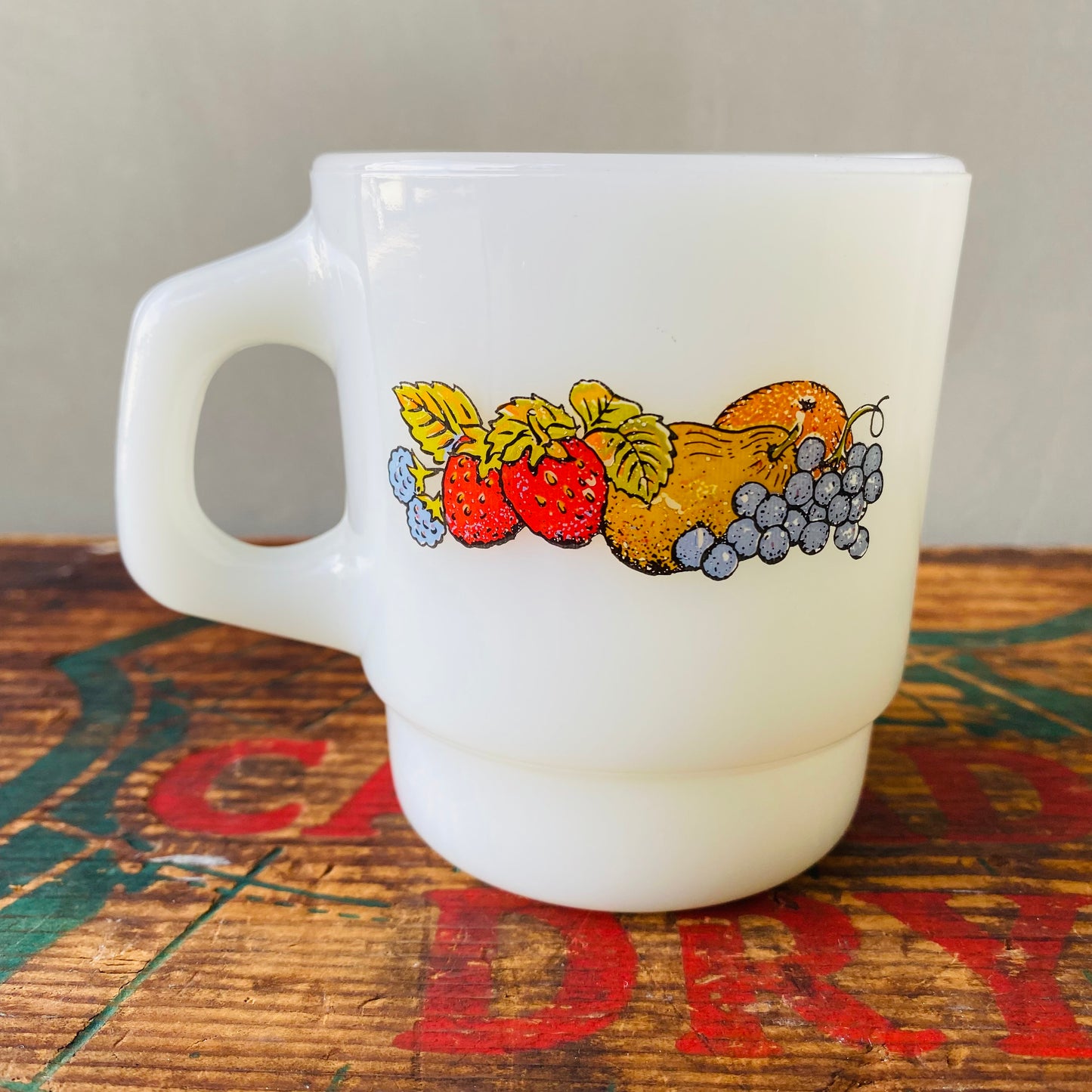 【1960-1976】Fire-King NATURE'S BOUNTY mug