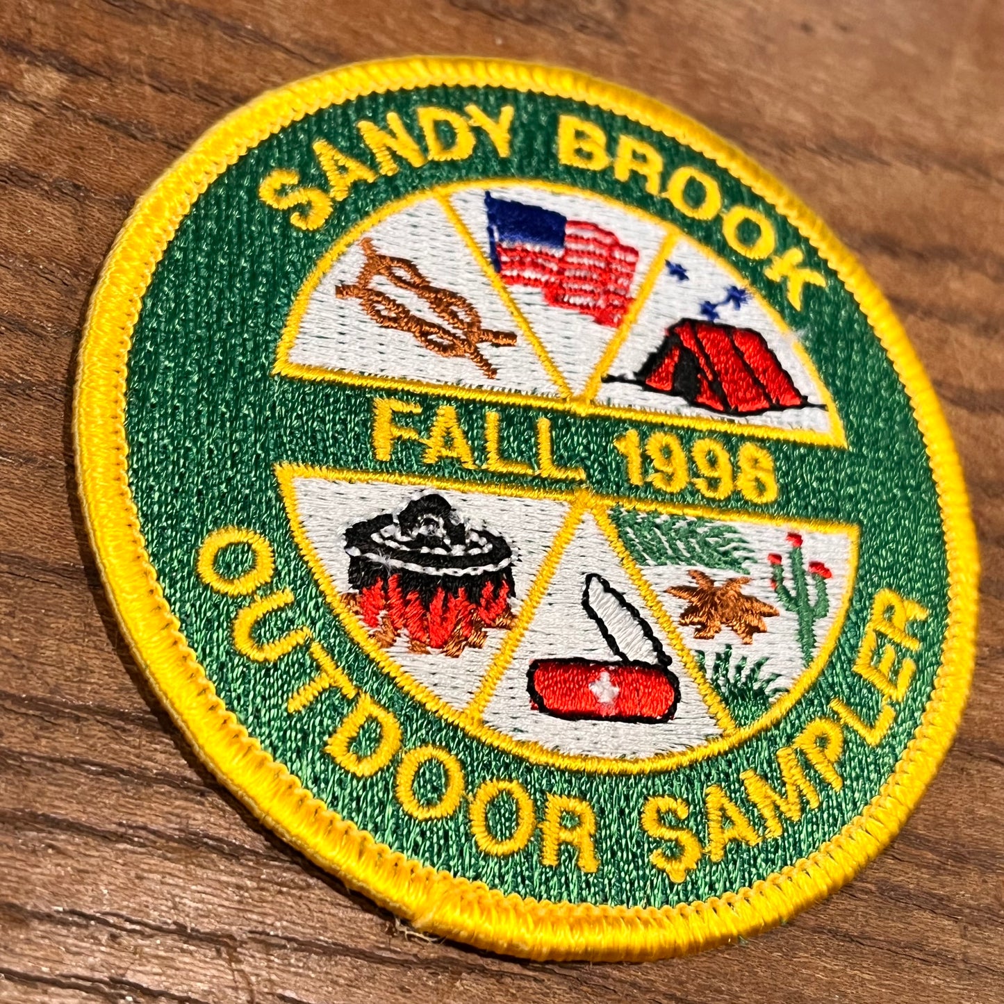 【USA vintage】ワッペン　SANDY BROOK OUTDOOR SAMPLER