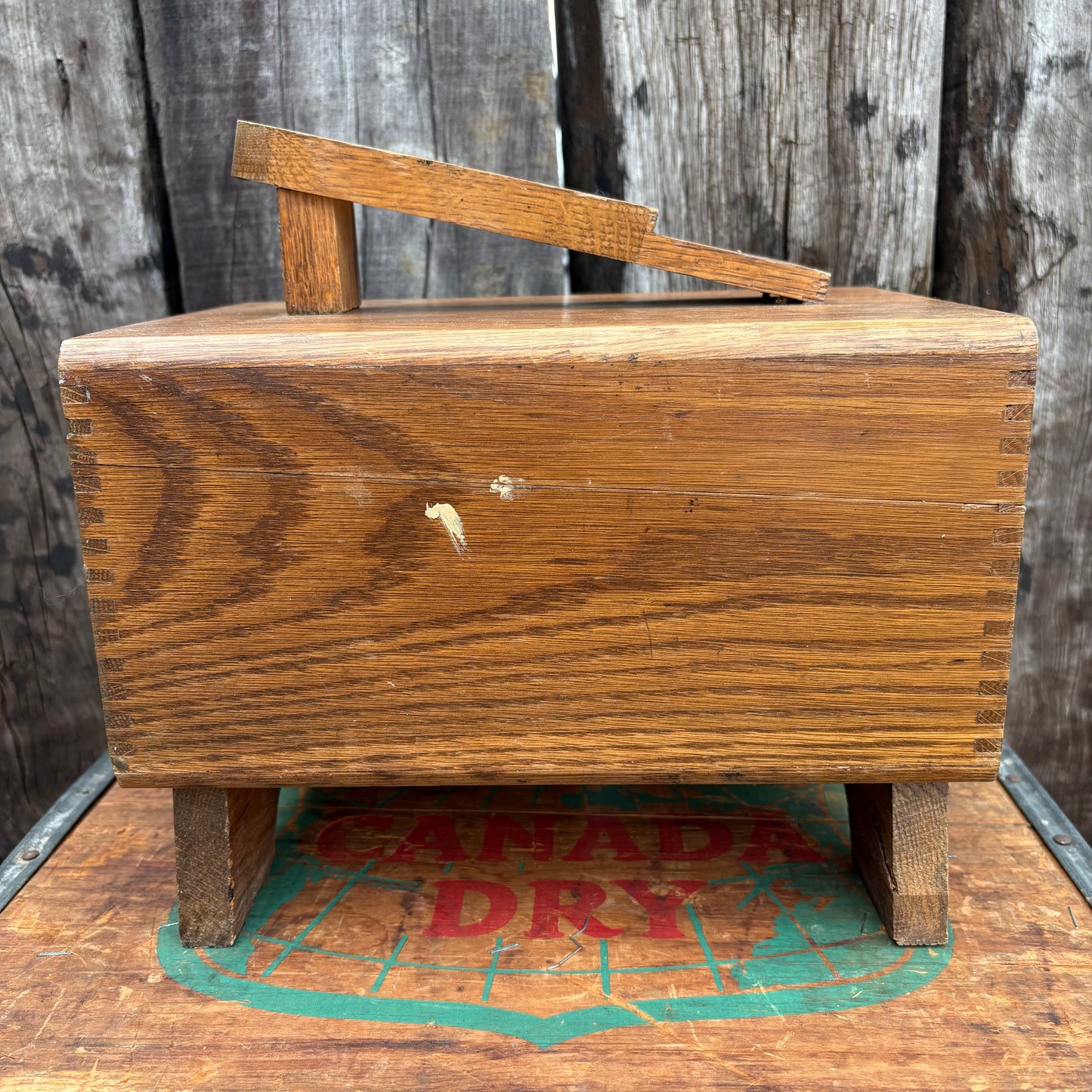 【USA Vintage】 KIWI Wooden Shoe Shine Box