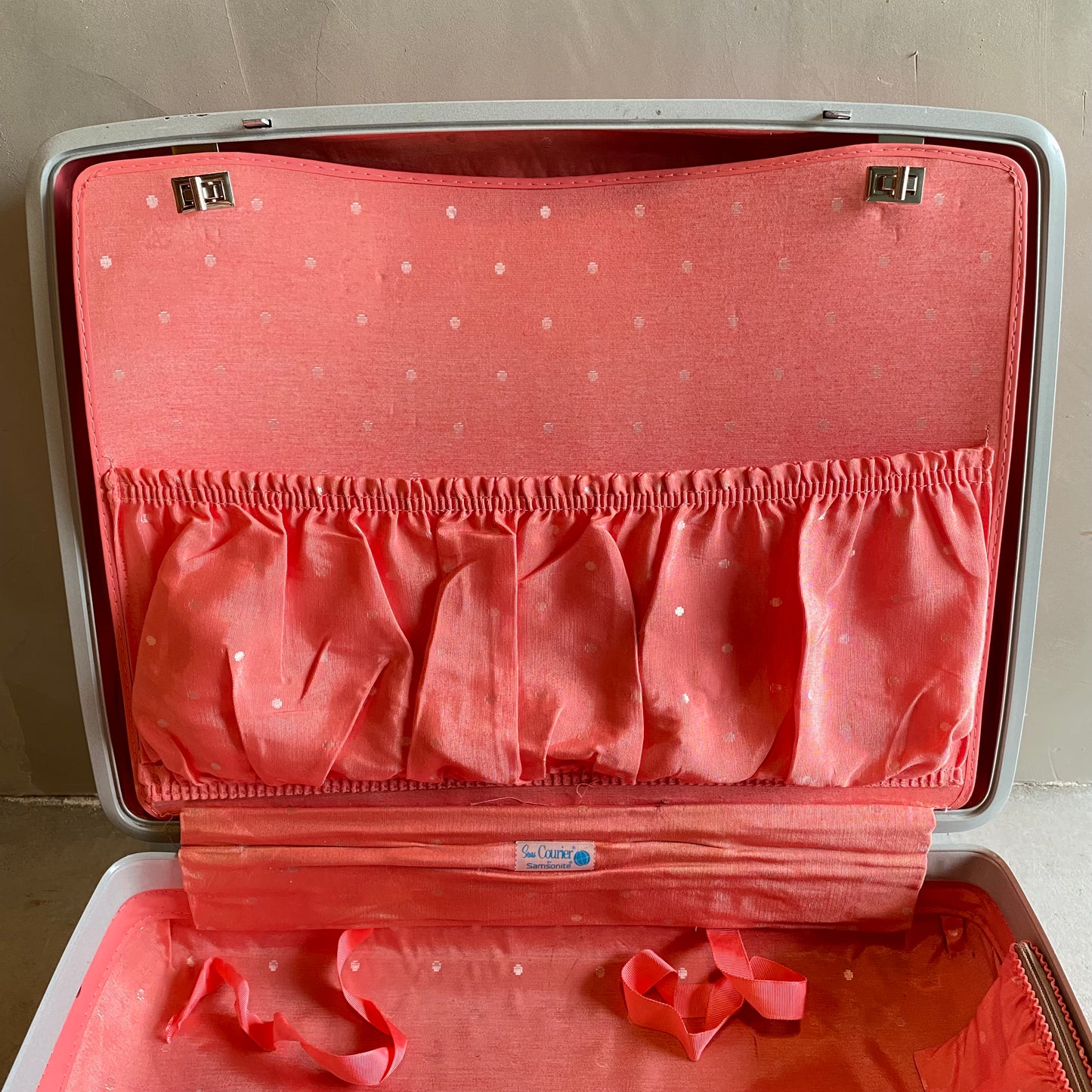 【USA vintage】 Sears Courier samsonite suitcase