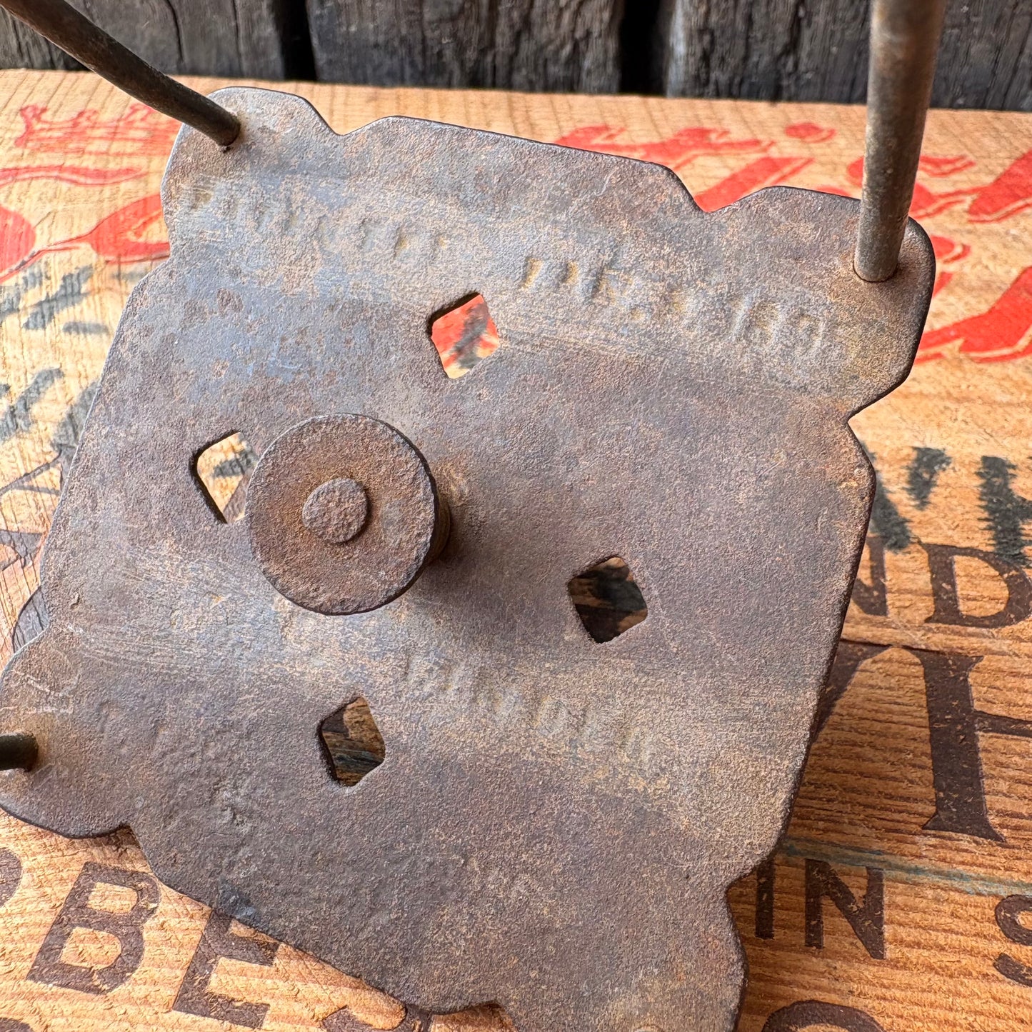 【1890s USA antique】Cast Iron Embroidery Table Clamp