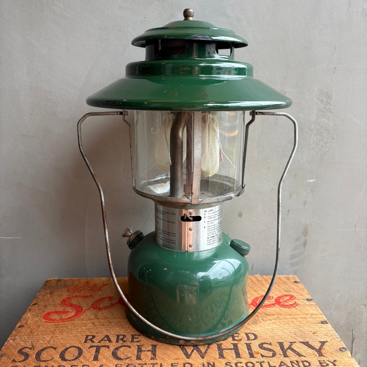 【1970s USA vintage】Coleman Model 228H Lantern
