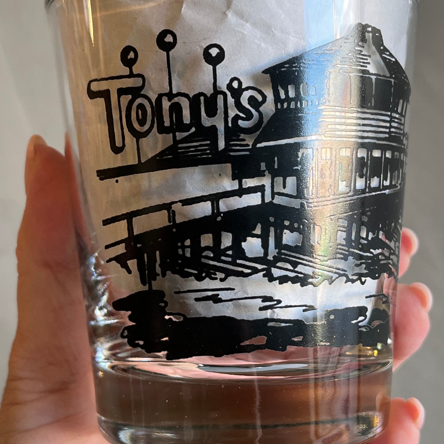 【USA vintage】Tony's on the Pier Souvenir glass