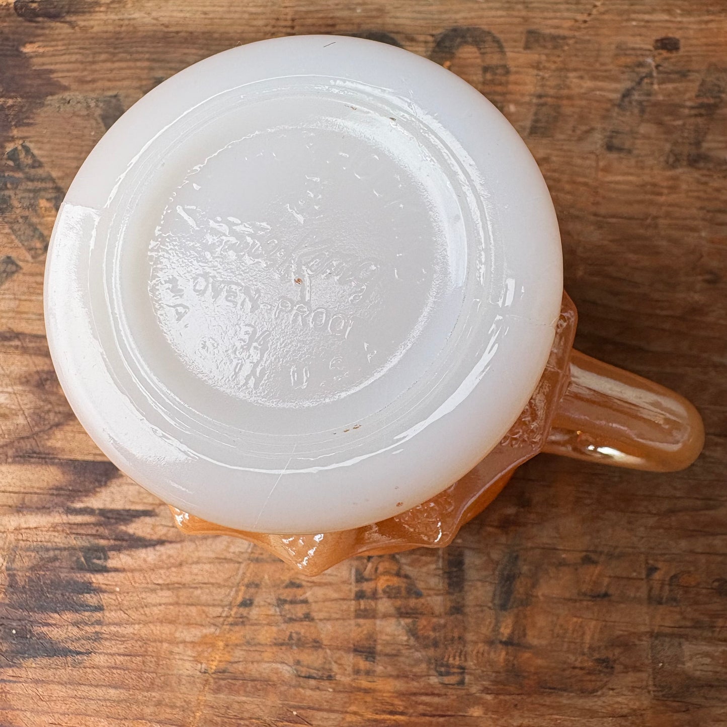 【1960s-1976 USA vintage】Fire-King Kimberley mug Peach Lustre