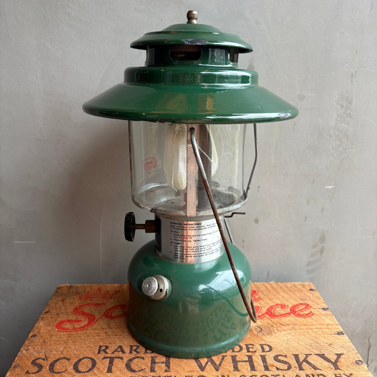【1970s USA vintage】Coleman Model 228H Lantern