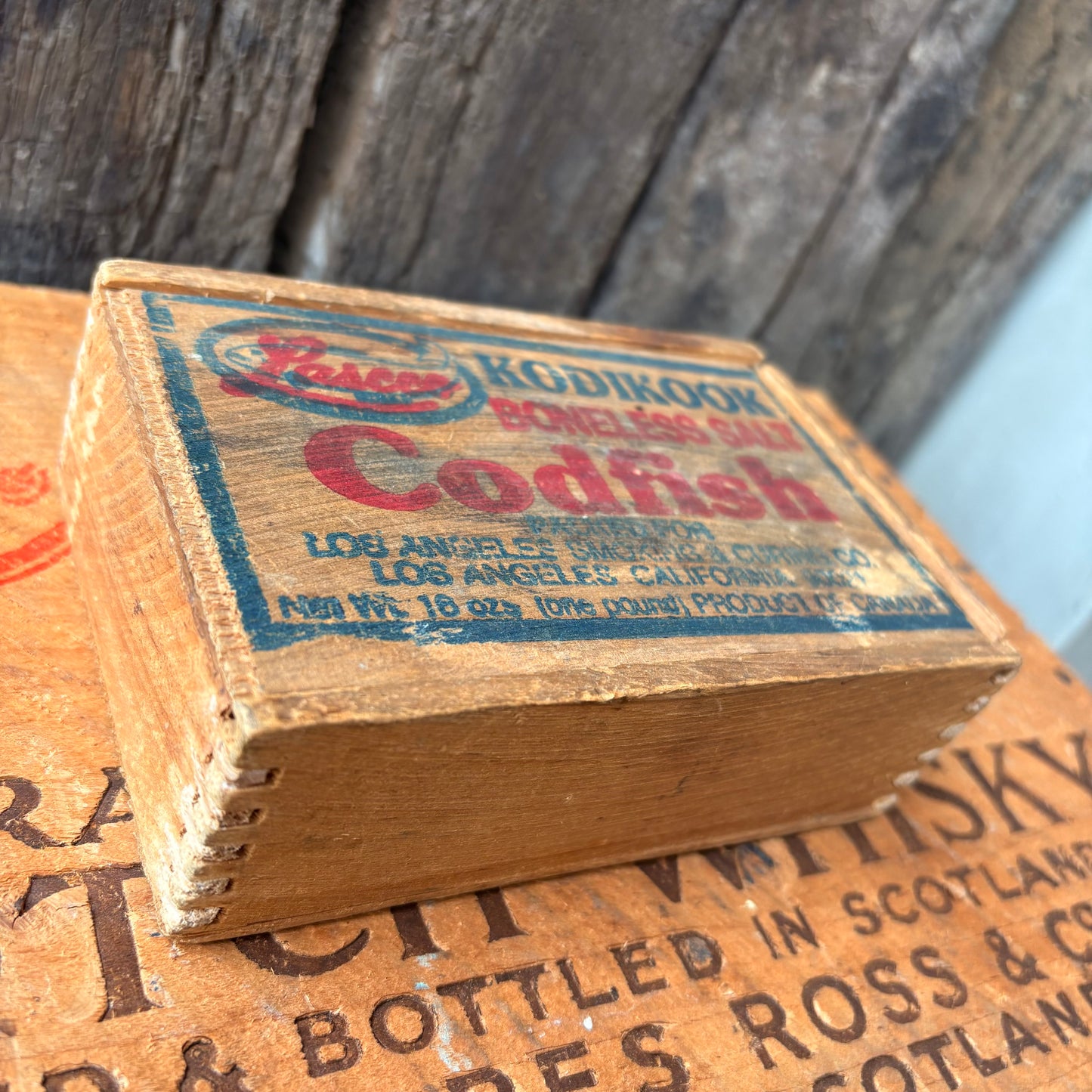 【1930s-50s USA Vintage】KODIKOOK Codfish Wooden Box